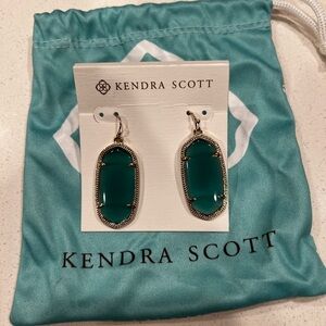 Kendra Scott Gold & Emerald Elle Earrings